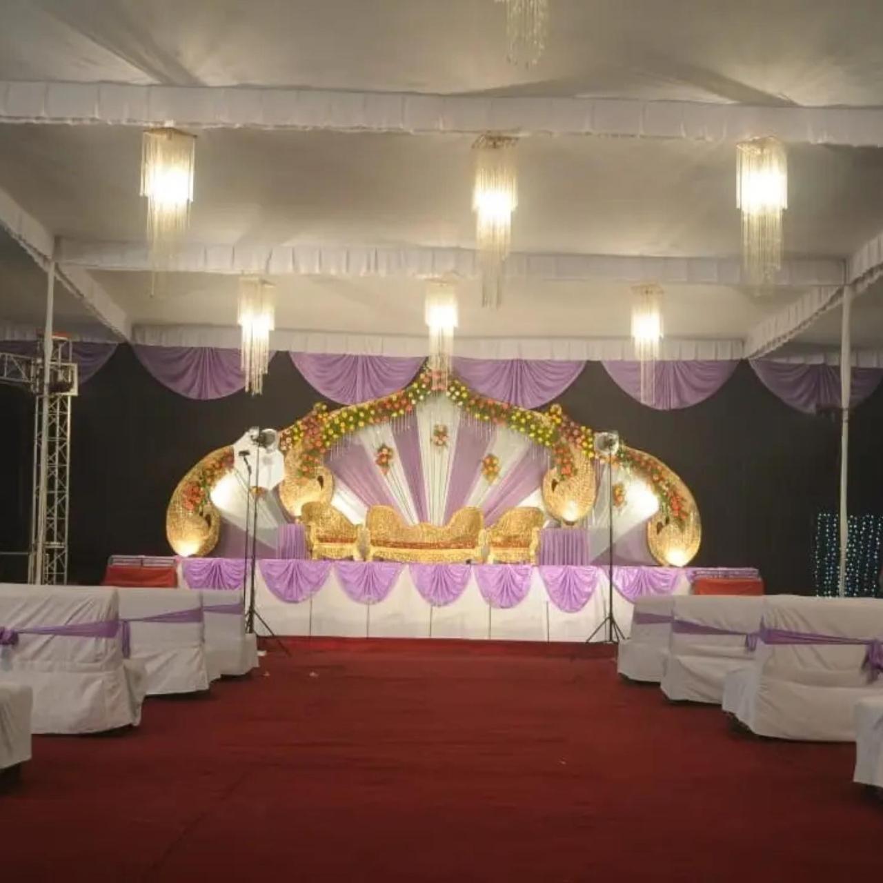New Kumar Hotel & Banquet 勒克瑙 外观 照片